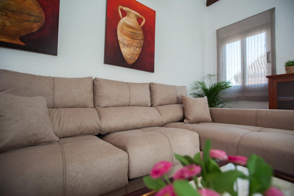 Apartamentos Catedral مالقة الغرفة الصورة