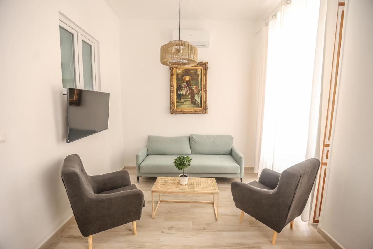 Apartamentos Catedral مالقة المظهر الخارجي الصورة