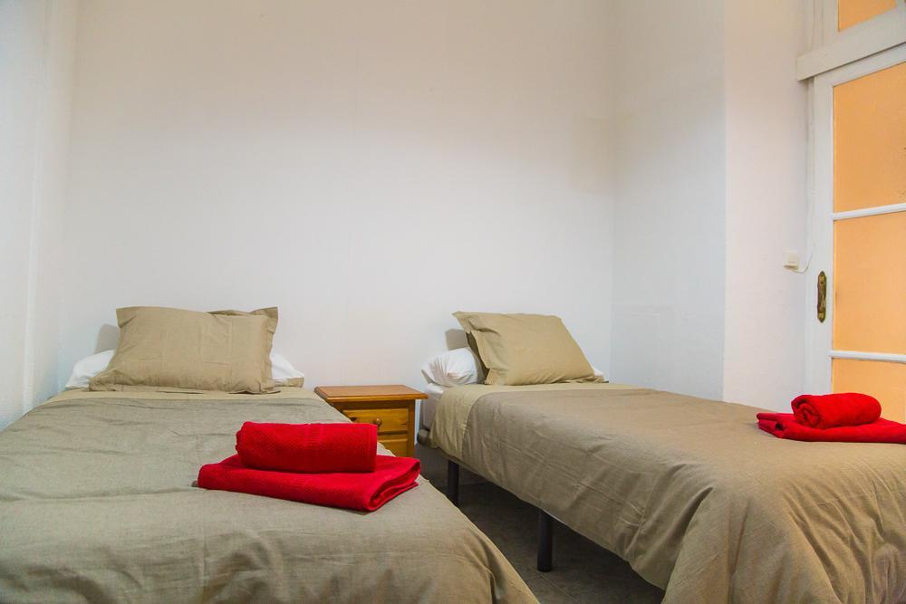 Apartamentos Catedral مالقة الغرفة الصورة