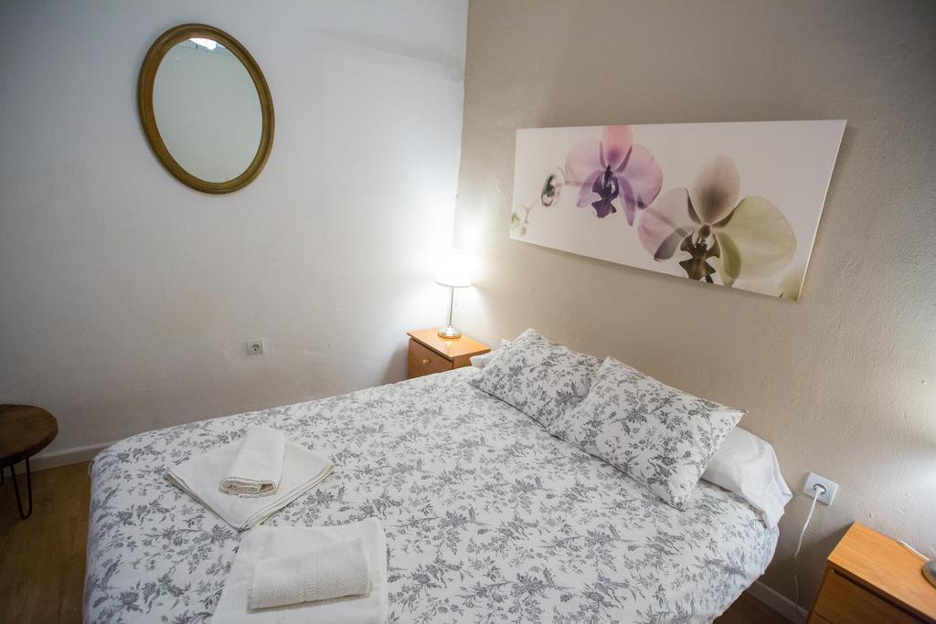 Apartamentos Catedral مالقة المظهر الخارجي الصورة