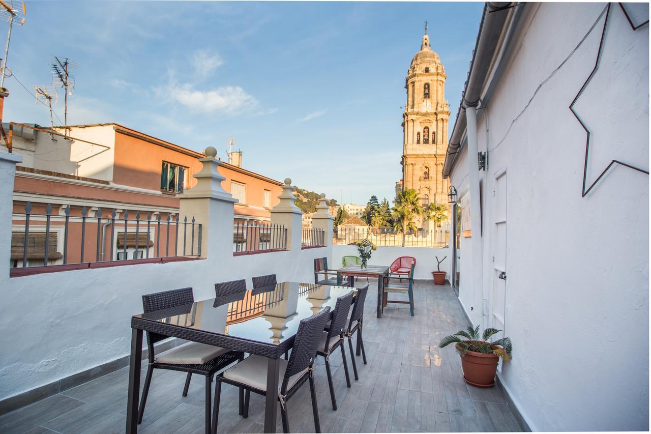 Apartamentos Catedral مالقة المظهر الخارجي الصورة