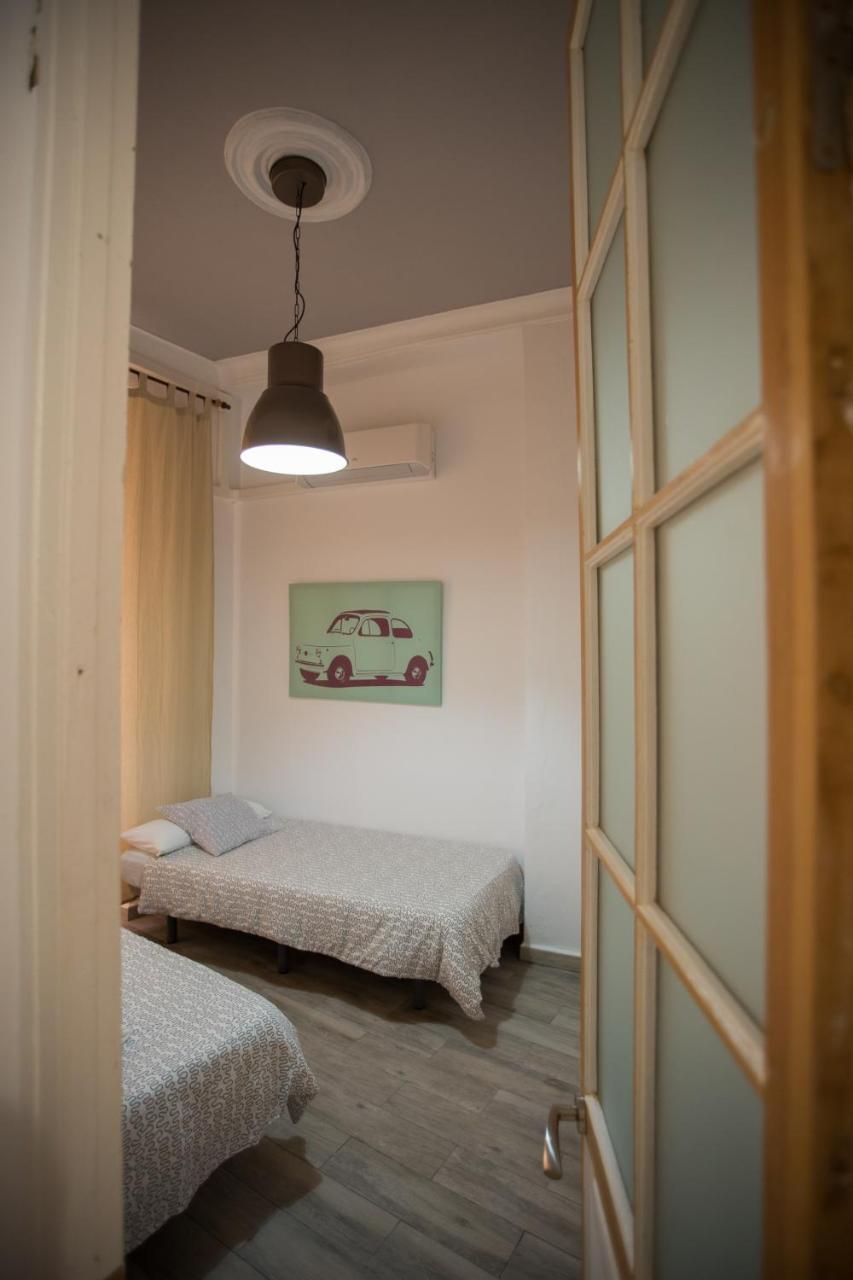 Apartamentos Catedral مالقة المظهر الخارجي الصورة