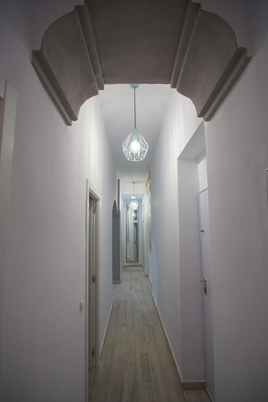 Apartamentos Catedral مالقة المظهر الخارجي الصورة