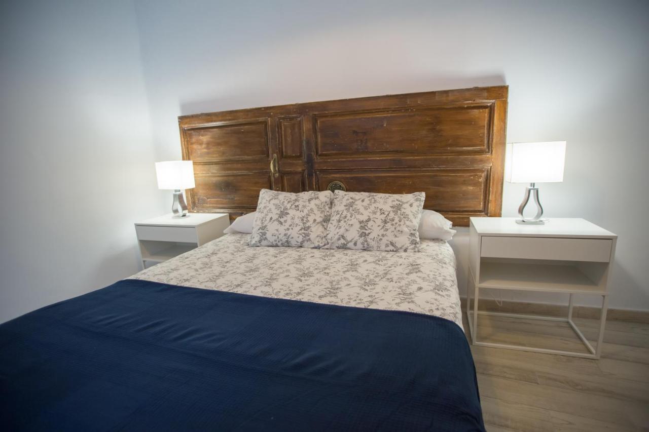 Apartamentos Catedral مالقة المظهر الخارجي الصورة