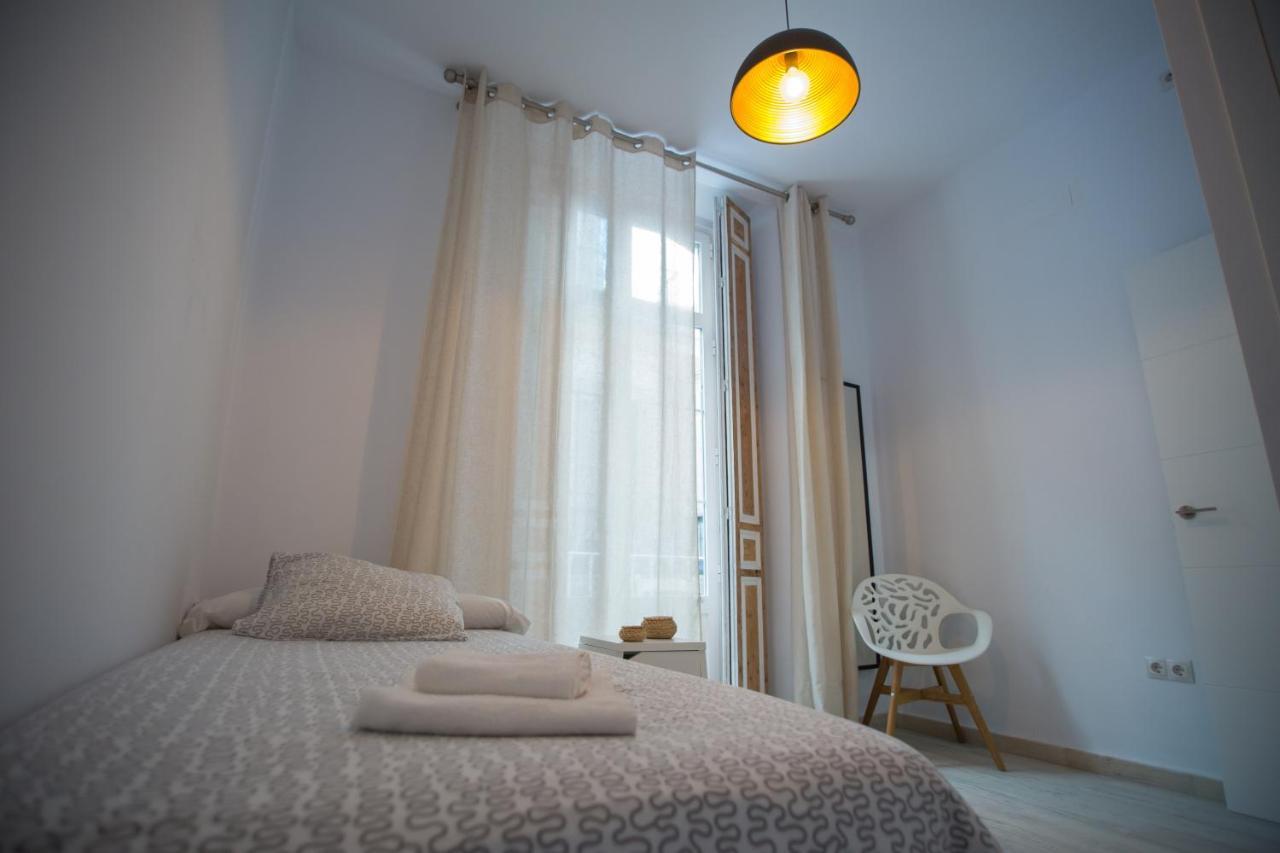 Apartamentos Catedral مالقة المظهر الخارجي الصورة